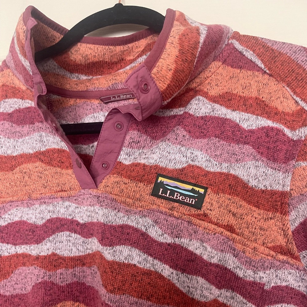 LL Bean Pink Pullover - Picture 2 of 6